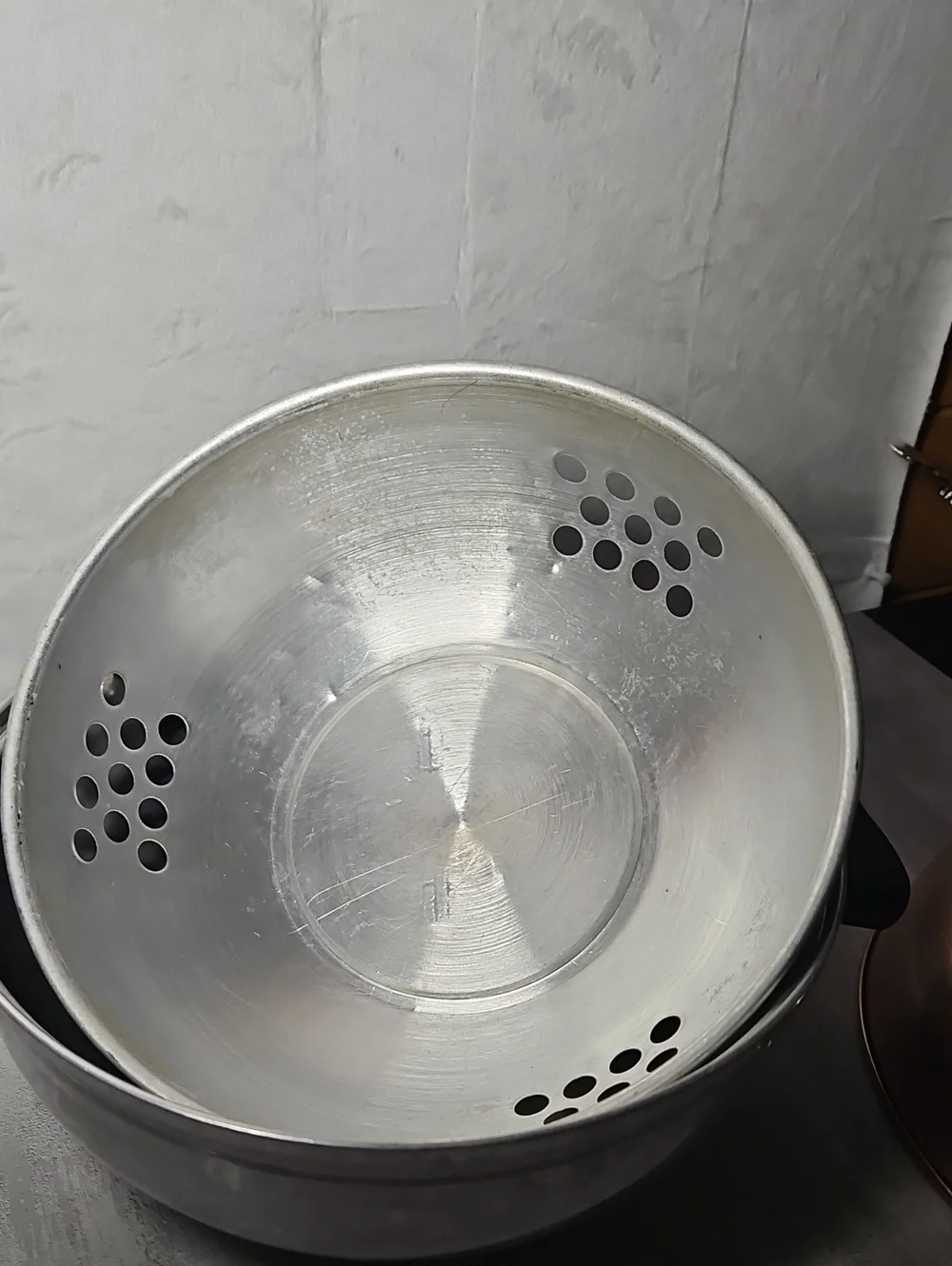 West Bend Vintage Bun Oven